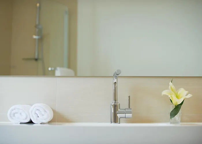 The Classic By Regina *